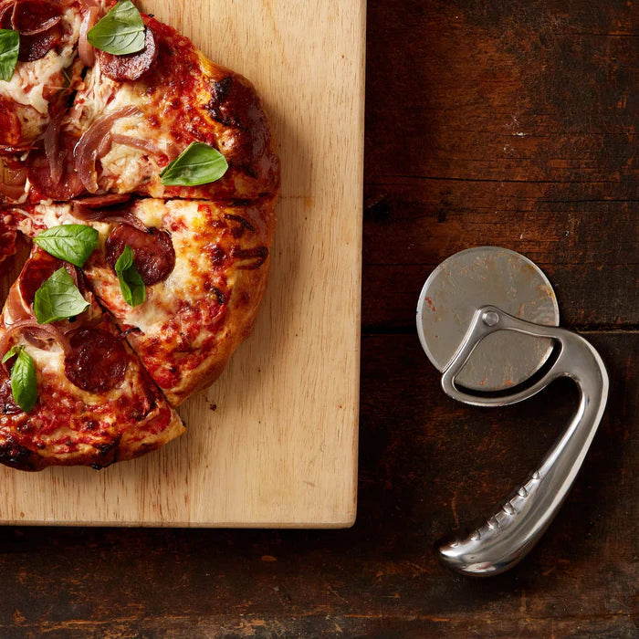 Convenient Professional Pizza and Food Cutter: Your Culinary Partner for Precision Slicing